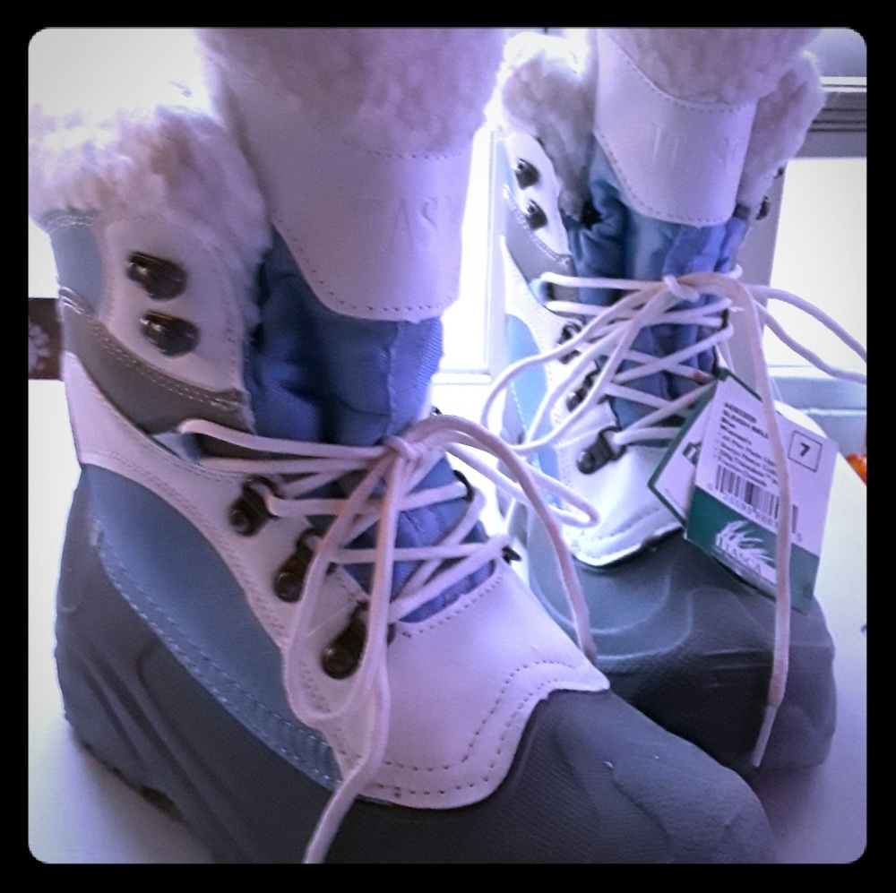 Itasca women's boots size 7